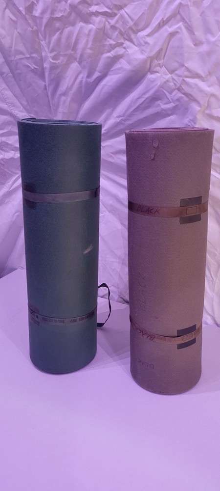 USGI Foam Sleeping Mat OD Green/Dark GREEN Random