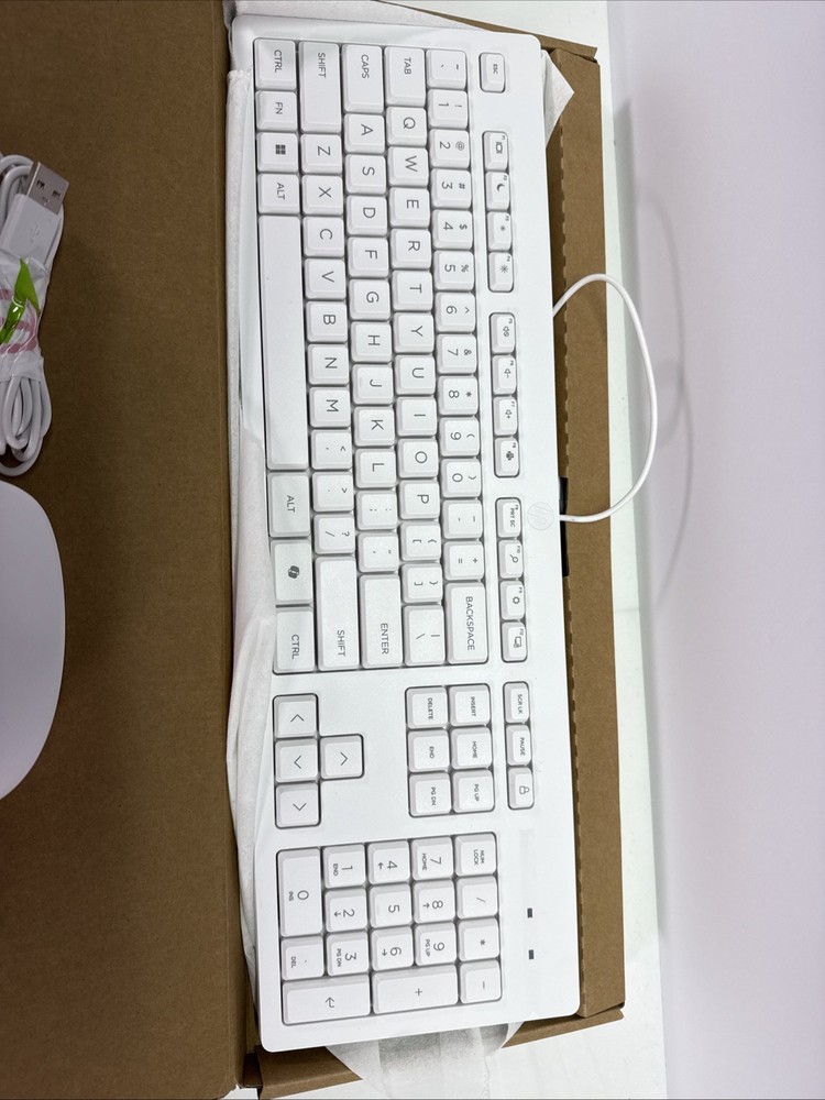 HP 125 WHITE Wired Keyboard and Mouse