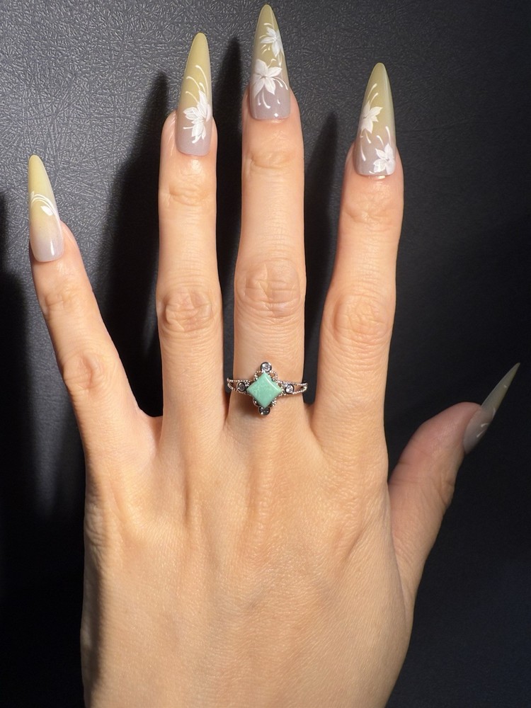 Natural Hubei Turquoise Square Ring / Silver- plated/adjustable