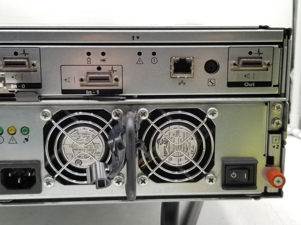 DELL POWERVAULT MD3000 AMP01 NO HDD