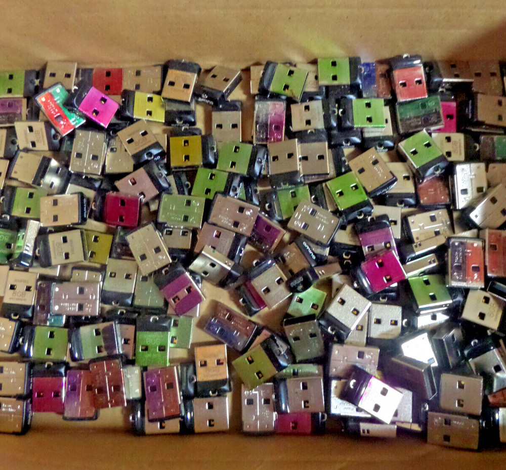 10x 8GB USB drive amino mini