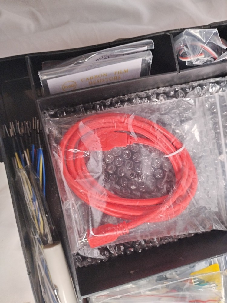 Sparkfun Inventor's Kit - Sparkfun Electronics KIT-12060 V3.2