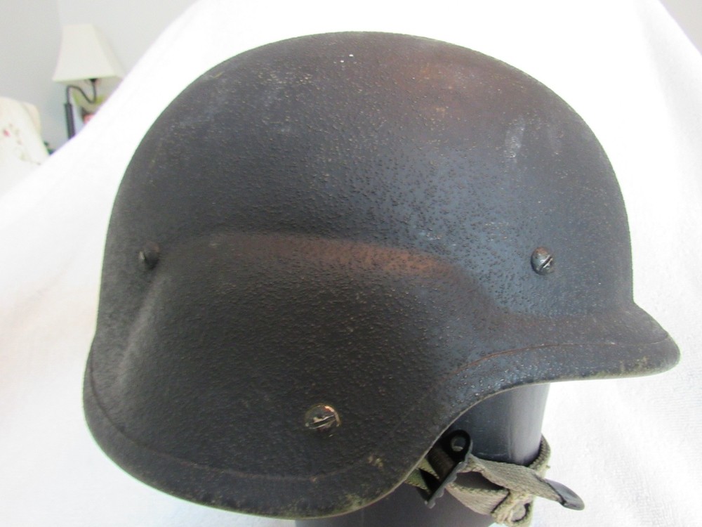 USGI PASGT BALLISTIC HELMET MEDIUM