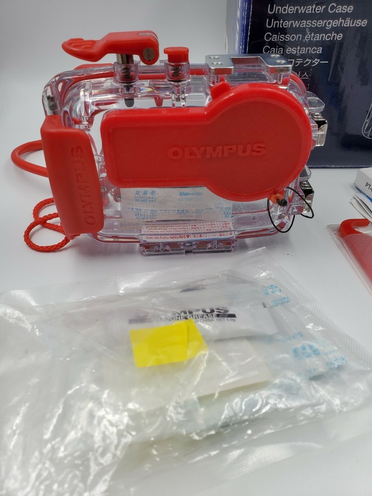 Olympus PT-041 Underwater Camera Case for Camera