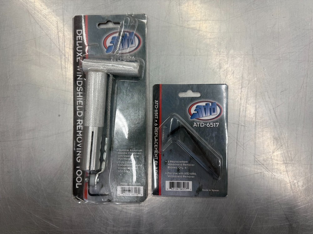 ATD 6516 Deluxe Windshield Removing Tool with 2 Extra Replacement Blades