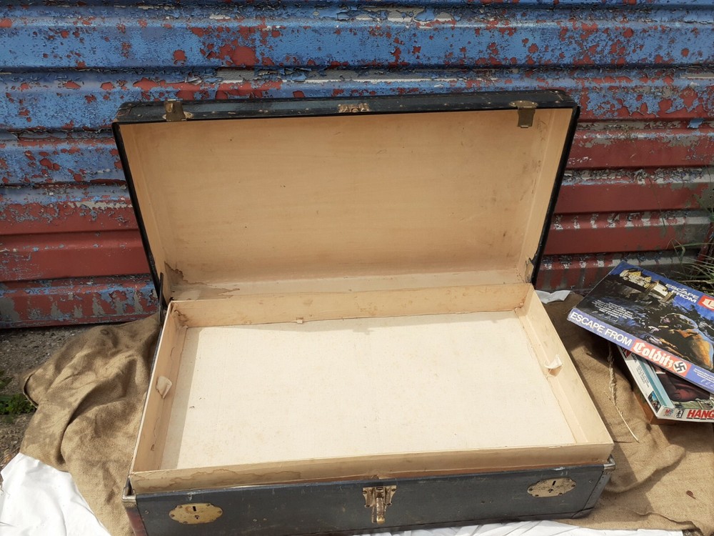 Vintage Blue Trunk
