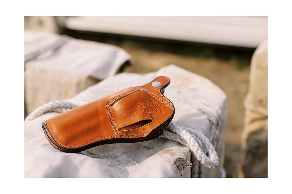 Bianchi 111 Cyclone Belt Holster, Tan COLT PYTHON Right