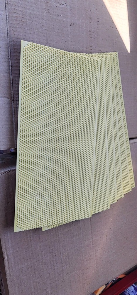 8.5" Rite Cell Plastic Foundation 30 Pcs