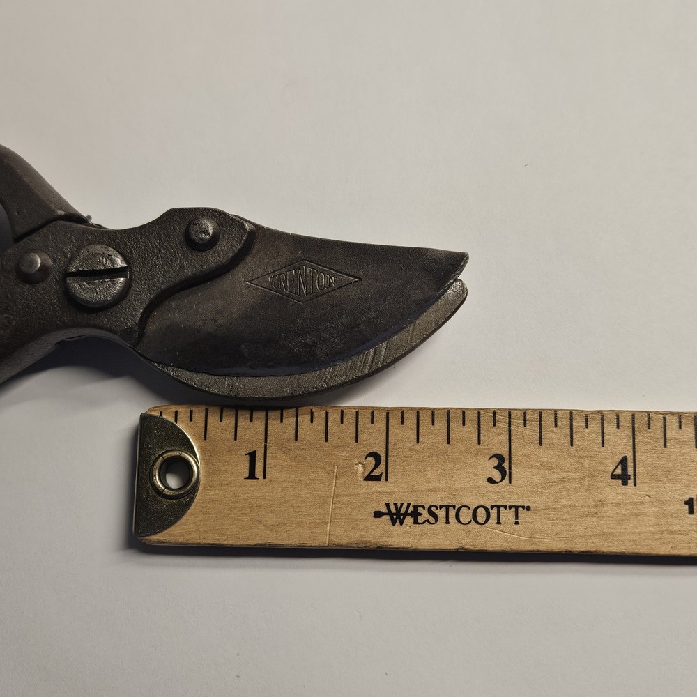 Vintage Trenton 8-3/4" Pruning Shears