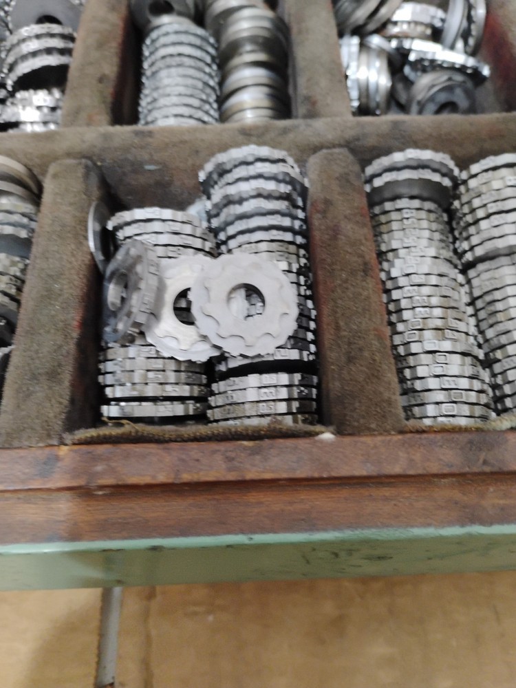 Roberts 24" Number Machine Wheels
