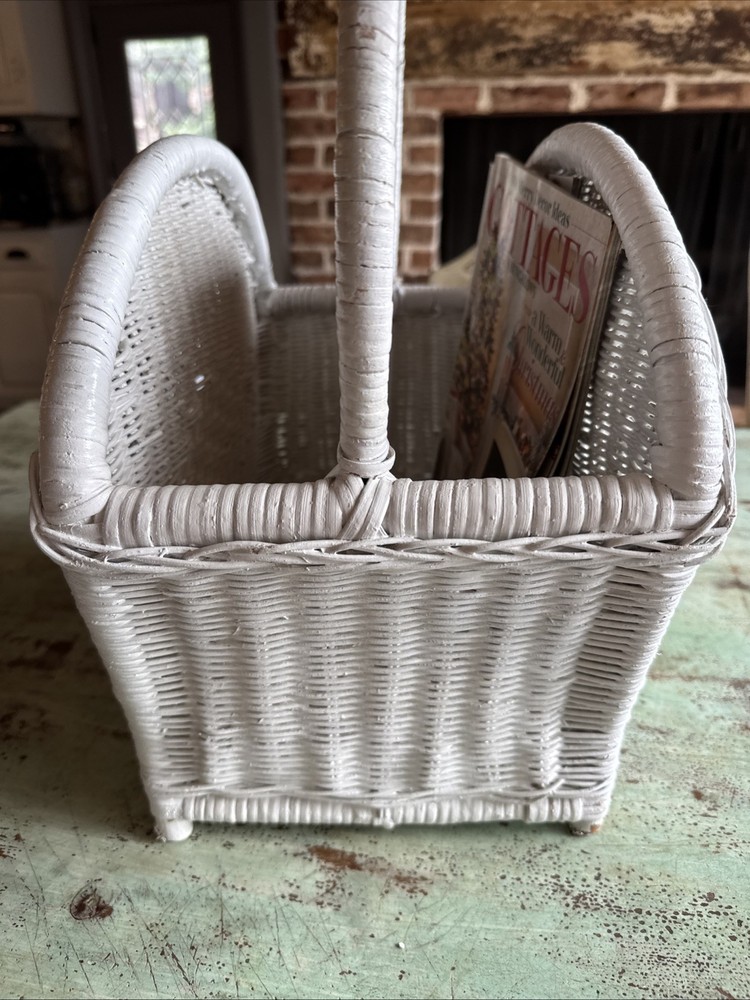 Vintage White Wicker Magazine Rack Storage Stand