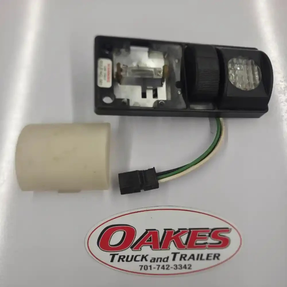 1996 Freightliner FLD120 Cab Light