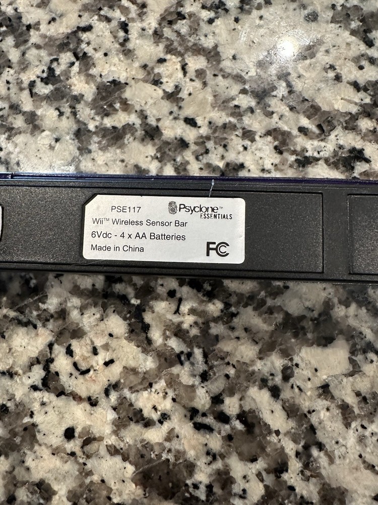 Psyclone Essentials Wireless Wii Sensor Bar (model PSE117)