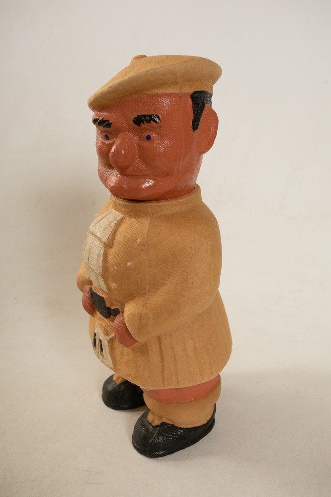 WWII British Home Front Highlander Chocolate Container Box (UX3/JSF6) Candy EUC