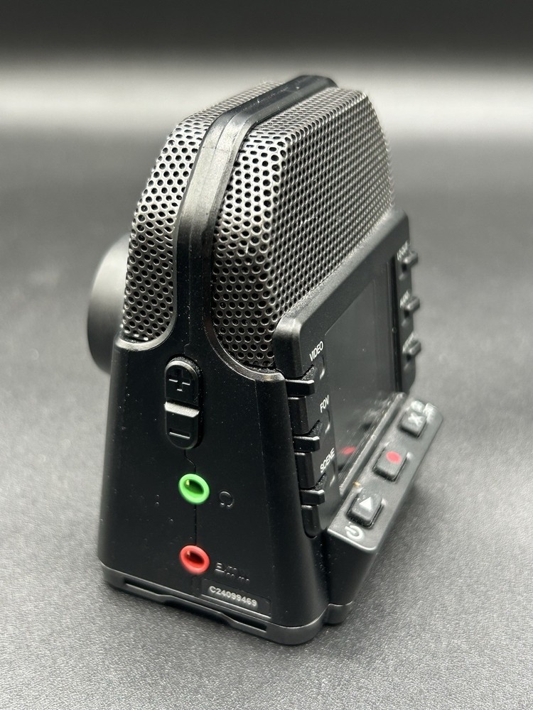 Zoom Q2N-4K Handy Video Recorder Tested✅