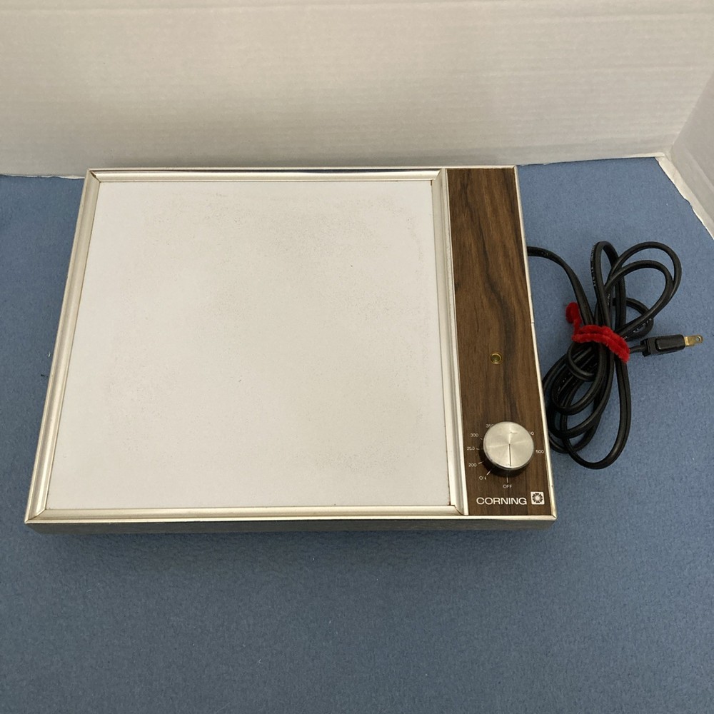 VTG Corning Ware Table Range E-1310 (704-B) - Tested & Working