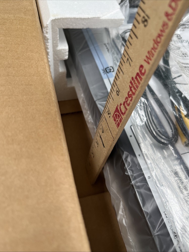 JVC XV-THC30 DVD/Tuner/Controller New Open Box