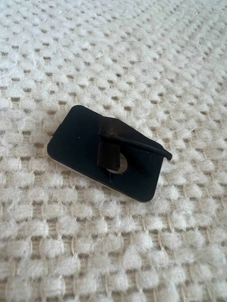 Plastic Flipper Rest