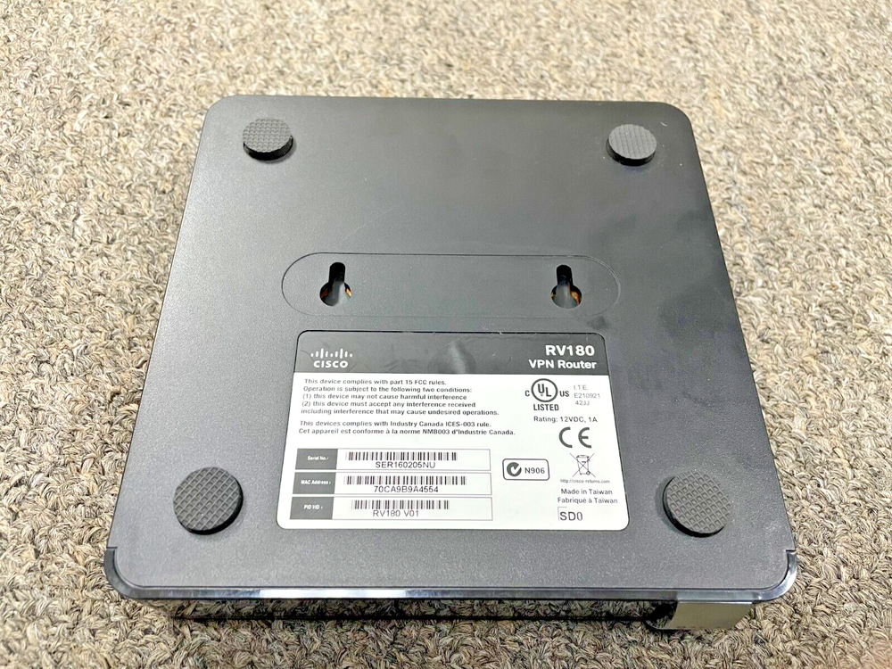 Cisco RV180 VPN Desktop Router