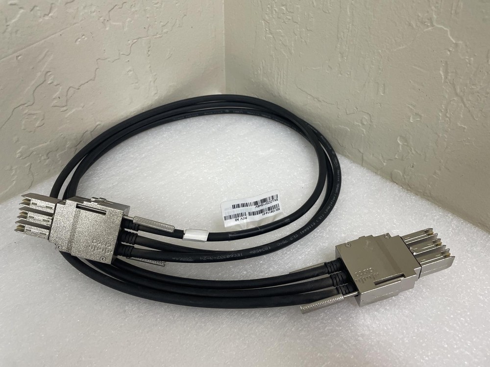 CISCO MA-CBL-120G-1M V01