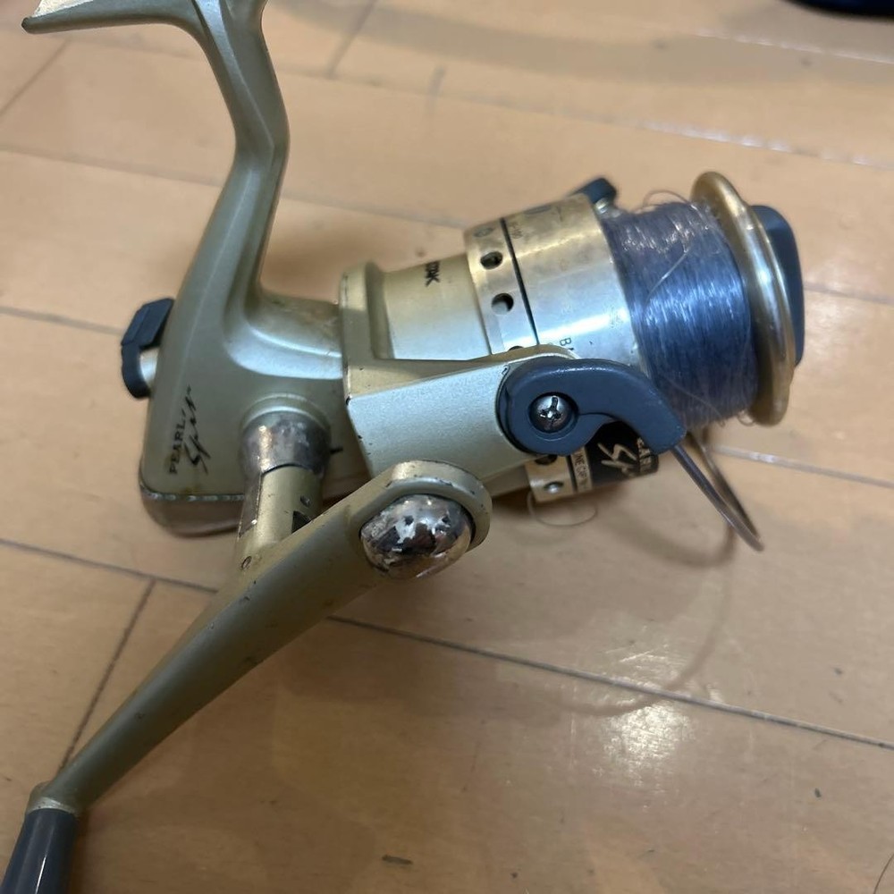 MASTAK 4000 Spinning Reel Gold Silver Used
