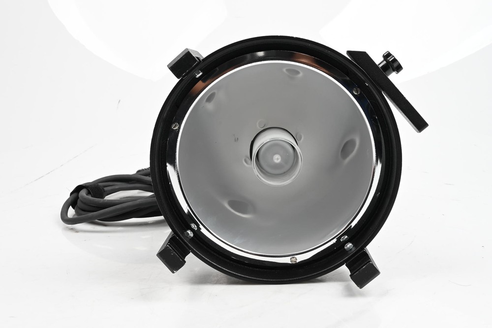 K 5600 Lighting Joker-Bug 800 with Power Supply #991