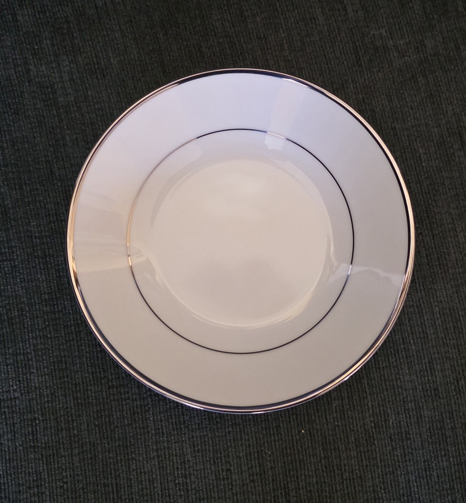 NORITAKE CONTEMPORARY *SPECTRUM* 2983 ~ 6 PC. PLACE SETTING