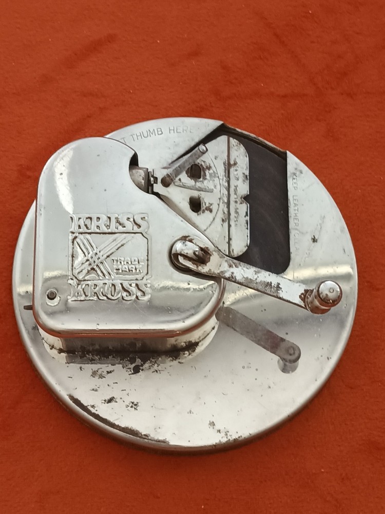 Vintage Kriss Kross Stropper / Razor Blade Sharpener