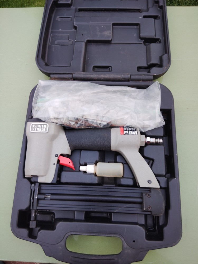 PORTERING CABLE PNEUMATIC NAIL GUN