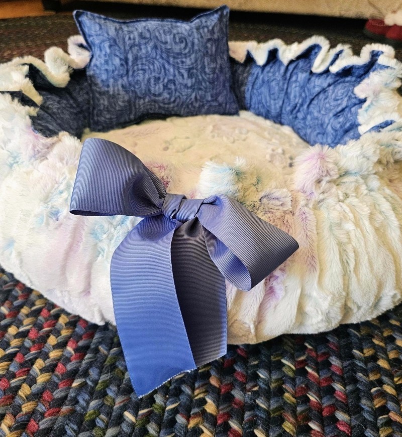 Hand crafted beautiful pet bed