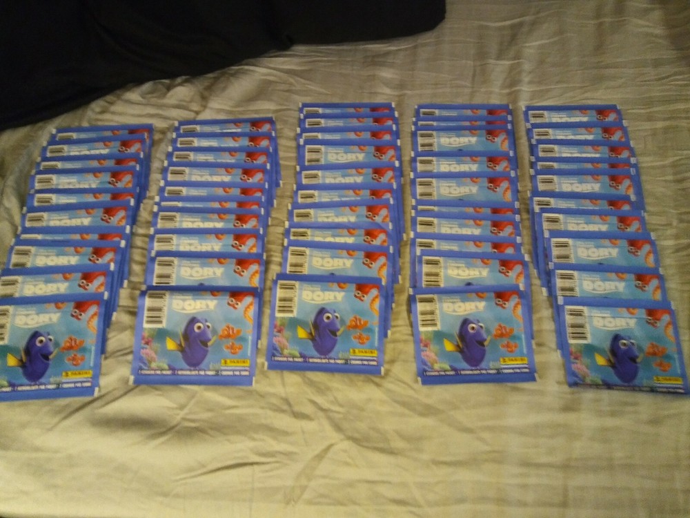Panini "FINDING DORY" Disney Pixar (50) Sealed 7-Stickers Per Pack *NEW* 🔥