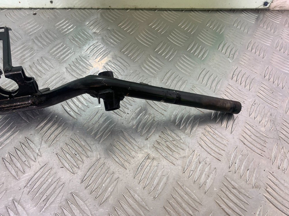 PIAGGIO VESPA GTS 300 HANDLEBARS YEAR 2010 (CMB1062)