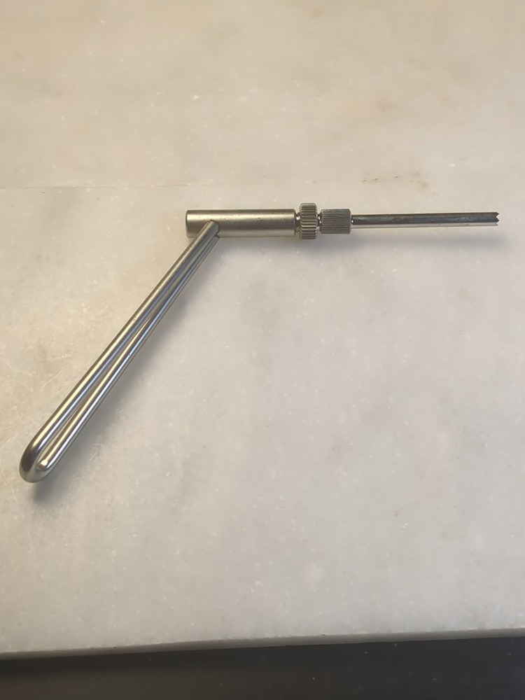 D 312.330 Surgical Driver