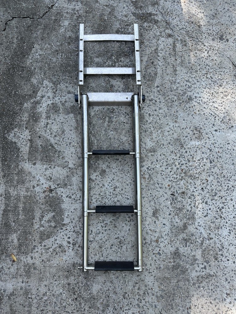 Stainless Steel Extendable 3 Step Concealed Platform Telescoping Boat Ladder