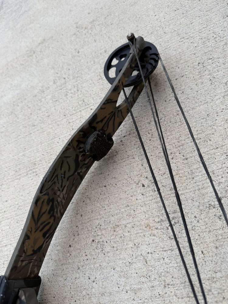 PSE Coyote Bow Right Handed