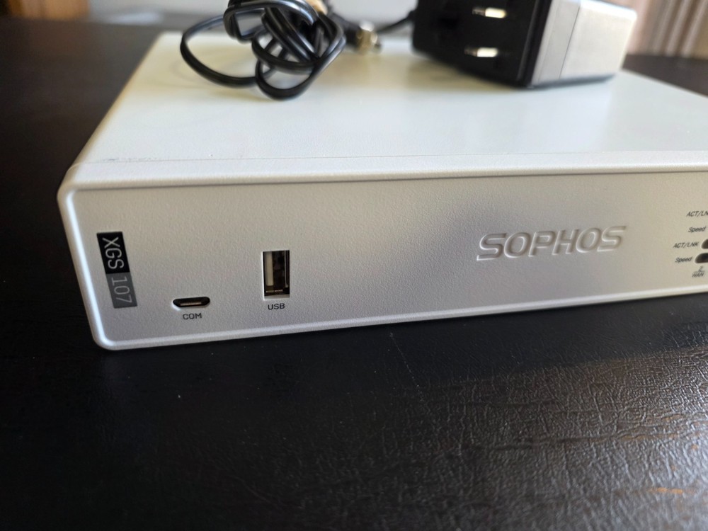 Sophos XGS 107 Network Security Firewall with PSU
