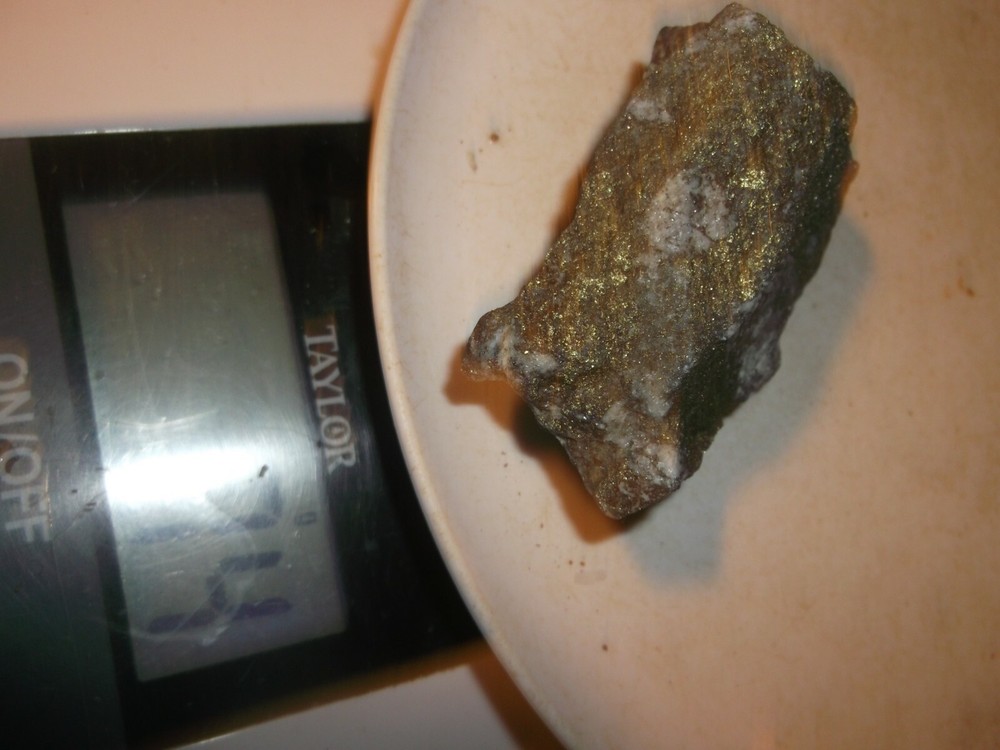 Gold, silver, copper, 74 grams samples ,ore high grade .