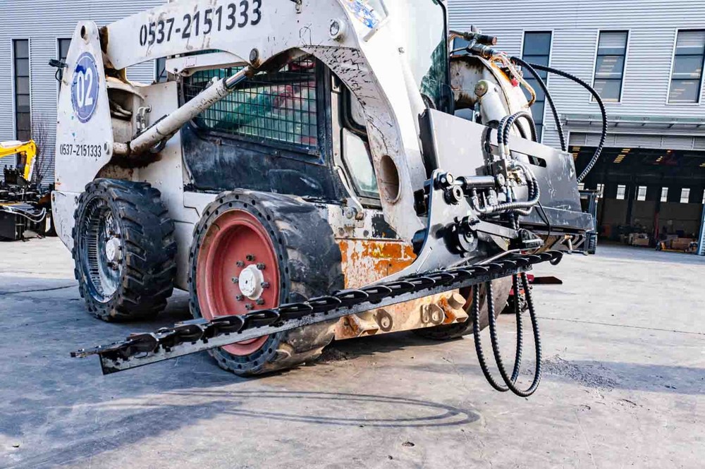 For Bobcat Hydraulic Hedge Trimmer Grass Cutter Attachment Skid Steer Loader