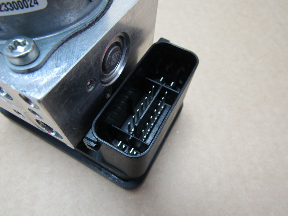 Aprilia RS 660 2020 ABS pump control unit module (12964)