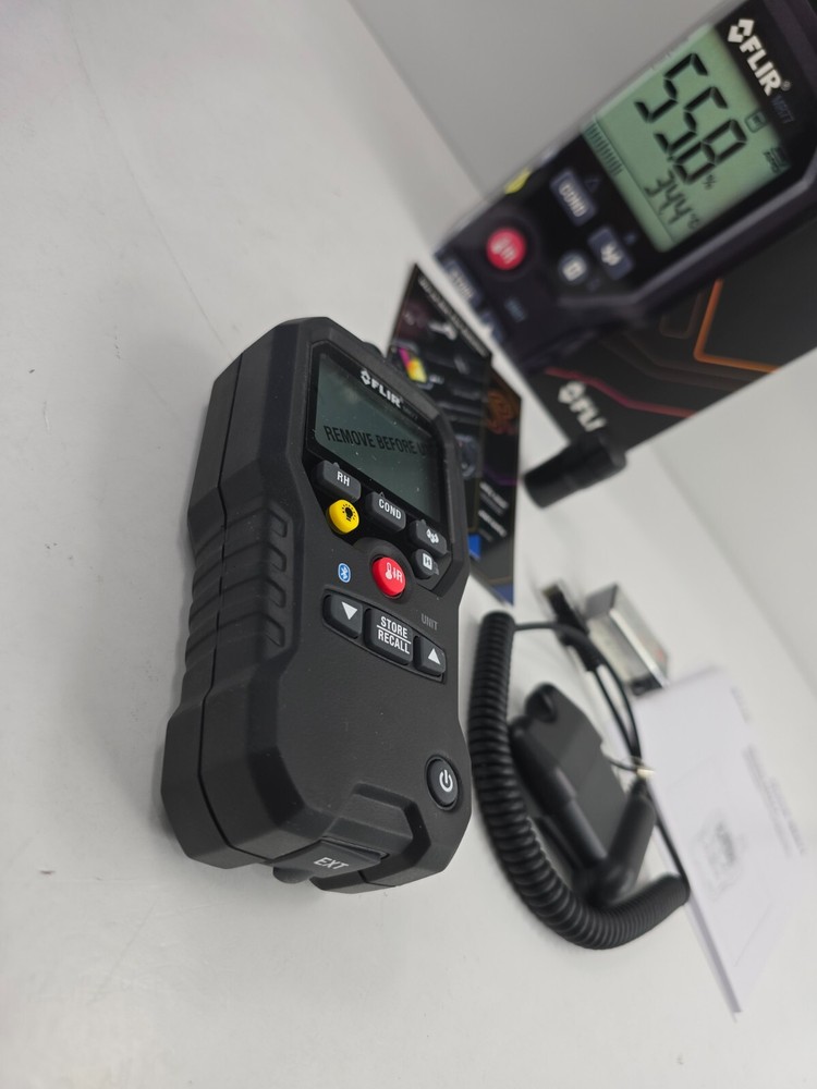 FLIR MR77 Pinless Moisture Meter NEW