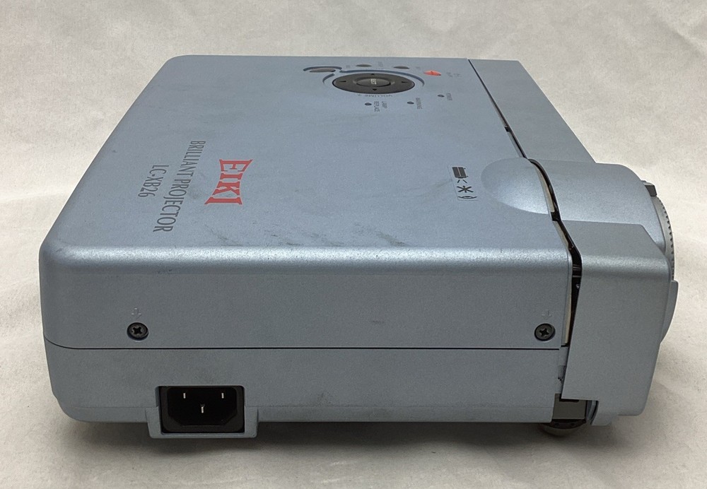 EIKI LC-XB26 BRILLIANT PROJECTOR, Cords & Carrying Case (Powers-On)