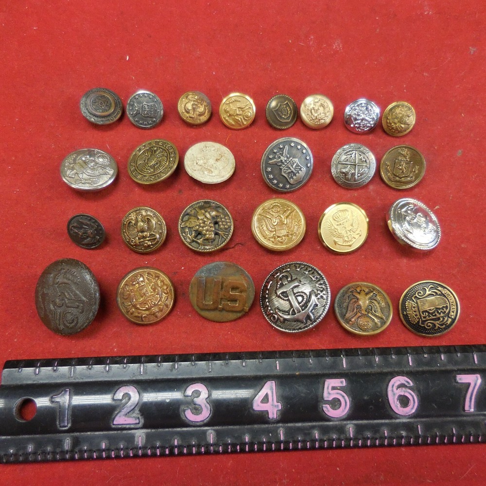 GROUP OF 26 MILITARY BUTTONS