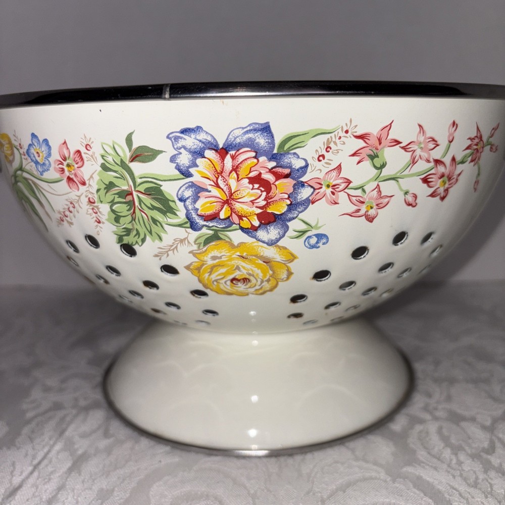 Kobe Colander, Floral Pattern , JC Penney