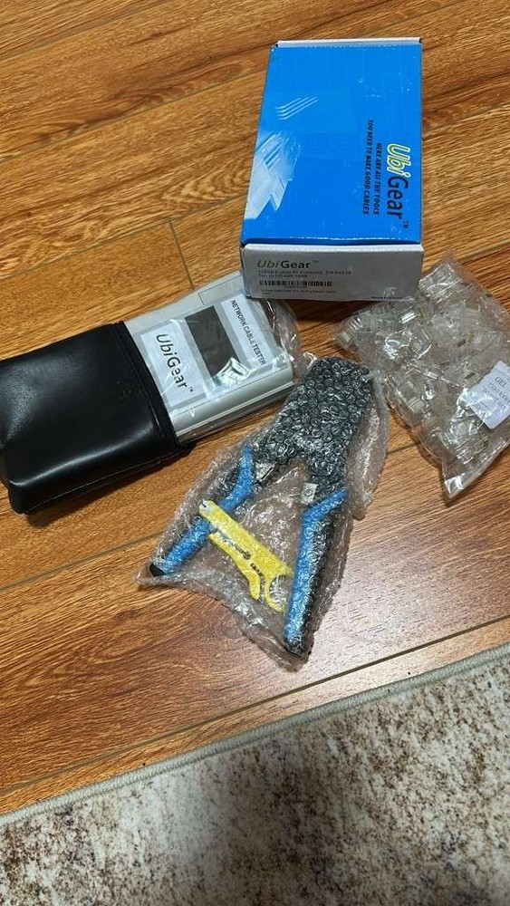 UBI Gear Cable Tester plus Cri...tor Plug Network Tool Kit