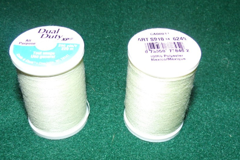 Dual Duty All Purpose Polyester Thread, 250 yards, Peridot (6240)