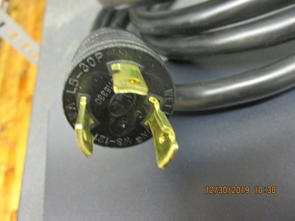 SERVER TECHNOLOGY - C-10H1-L30M - Metered Cabinet Distribution Unit