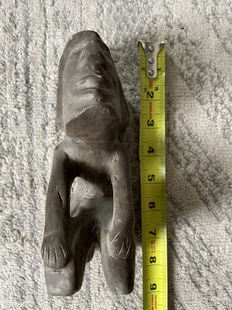 Statue- pre colombian chimu pottery ?