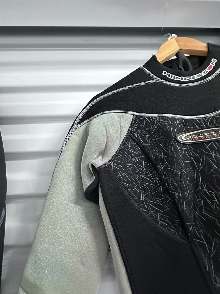 henderson hyperstrectch 8 short wetsuit women