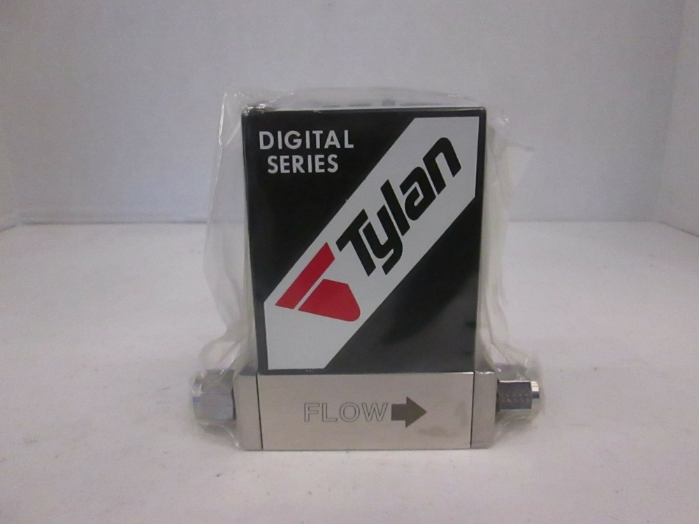 Tylan DFM-3900M, MFC Mass Flow Controller 300 SCCM, N2, Rfrb