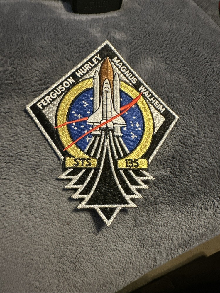 Official Nasa Space Program STS-135 Atlantis Patch!!!!!?